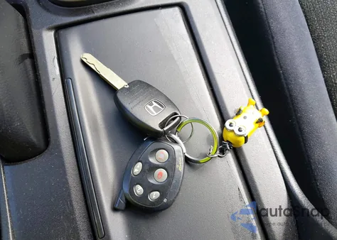 2010 Honda Accord 2.4 Lx из США, поврежденный, VIN 1HGCP2F37AA003643